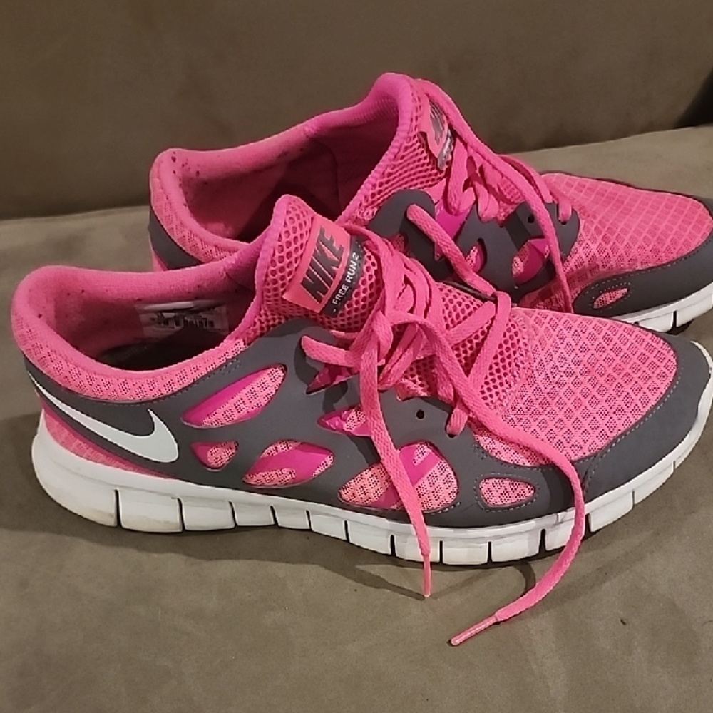 Nike Free Run 2 Women Athletic Training Shoes Pink/Gray 7.5 Running 443816-610